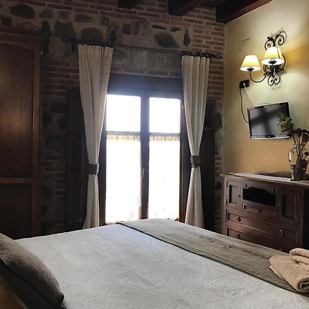 Отель Hospederia Casa De Cisneros Толедо Экстерьер фото