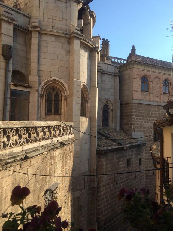 Отель Hospederia Casa De Cisneros Толедо Экстерьер фото